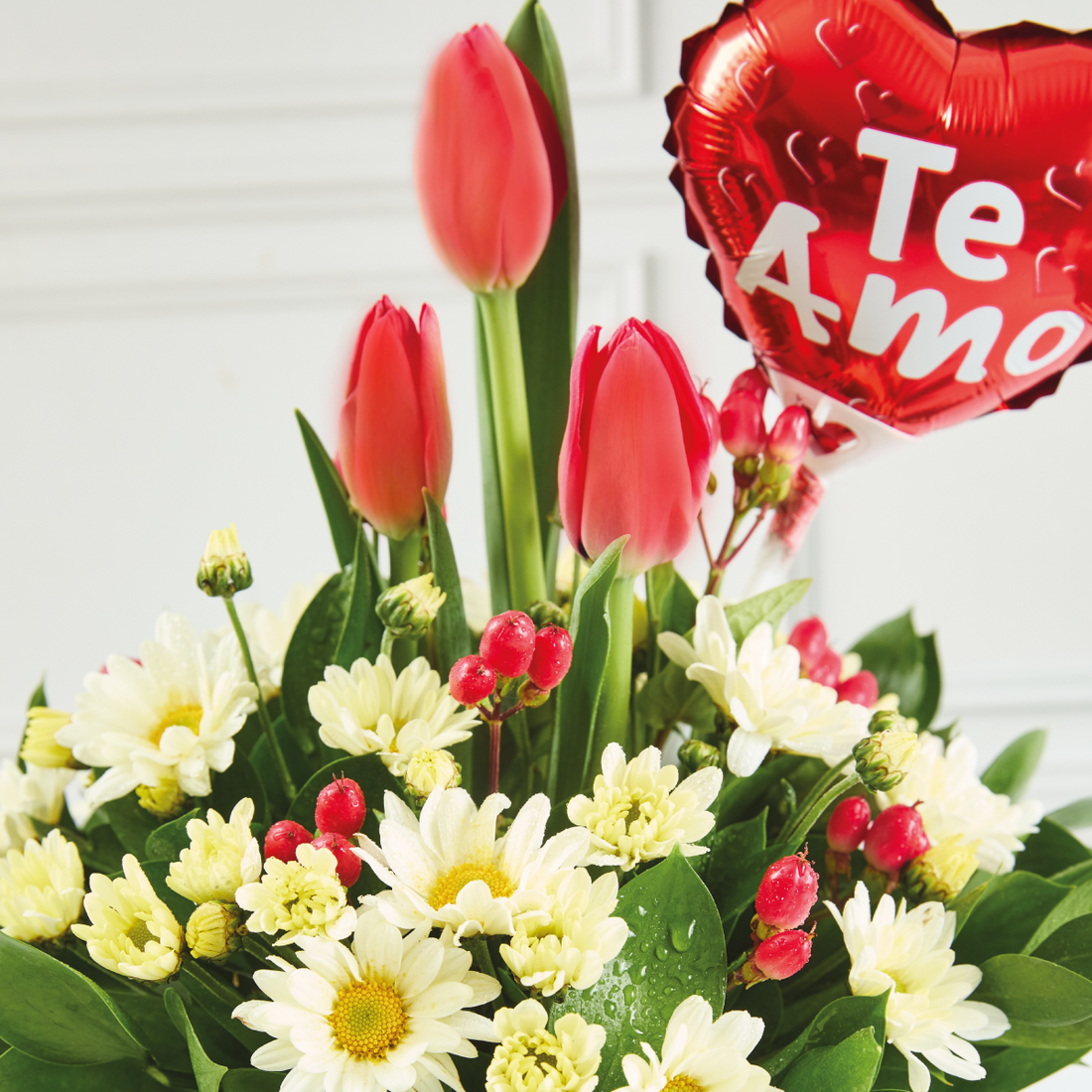 Mini Box Trío de Tulipan San Valentín