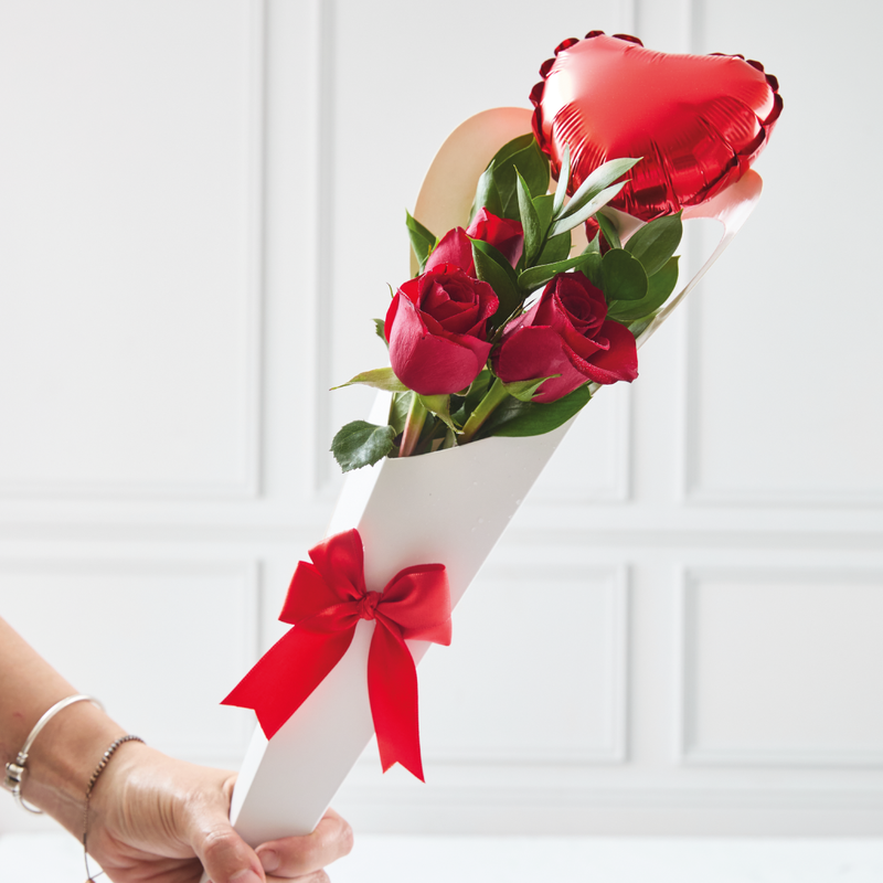 Conito Trío de Rosas Rojas