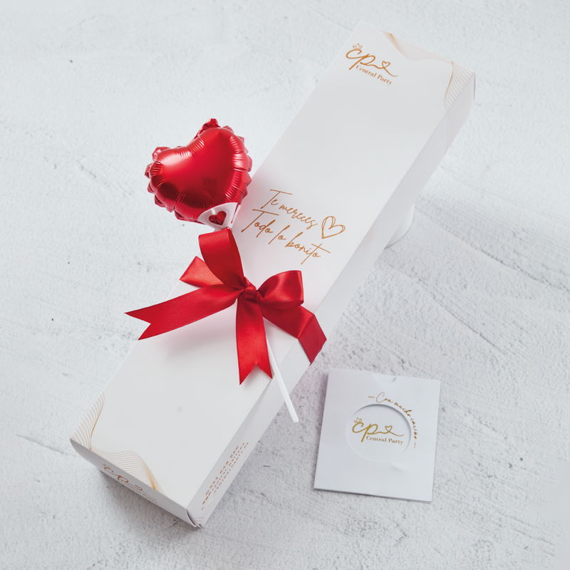 Caja de 3 Rosas Rojas y chocolates