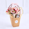 Gift Box Astromelias & Dulces