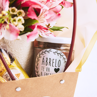 Gift Box Astromelias & Dulces