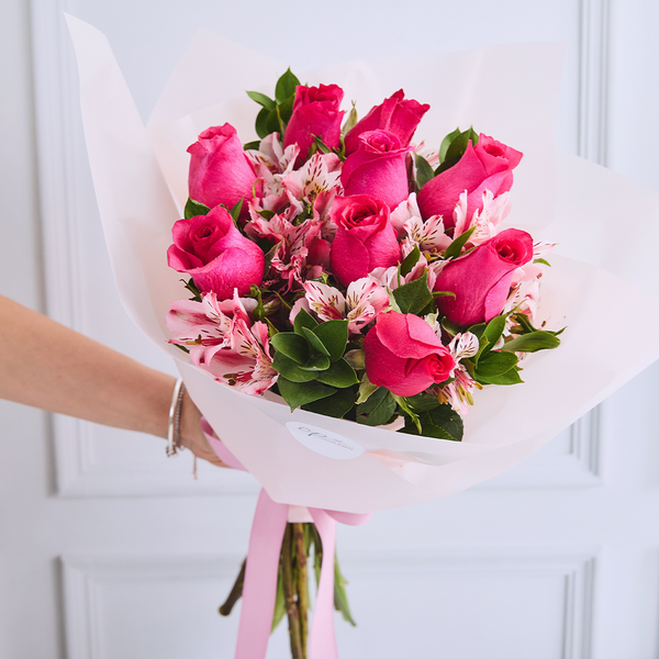 Ramo 9 Rosas & Astromelias Rosadas