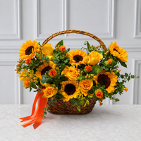 Canasta Primaveral de Girasoles