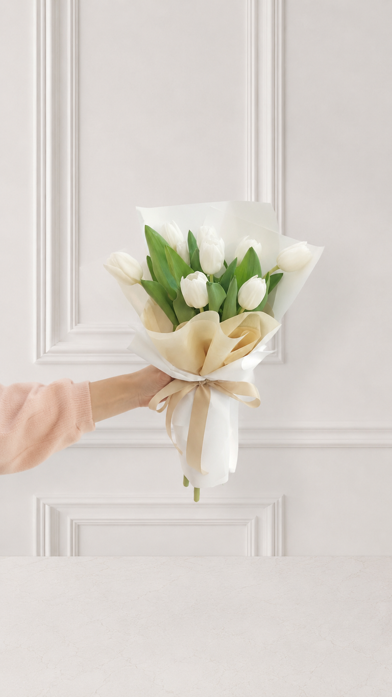 Ramo 8 Tulipanes Blancos