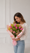 Ramo Astromelias y Rosas Fucsias