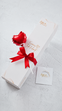 Caja de 3 Rosas Rojas y chocolates