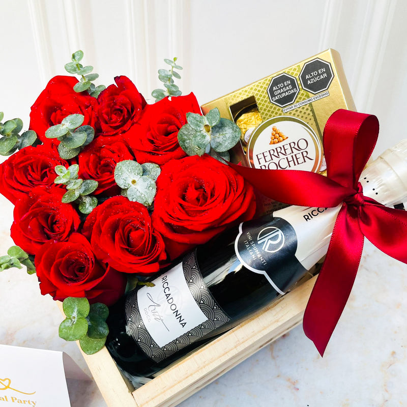 Box Corazón Rosas y Chocolates