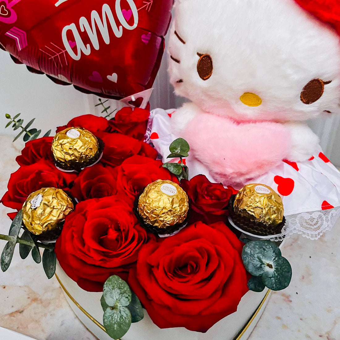 Hello Kitty Box Rosas