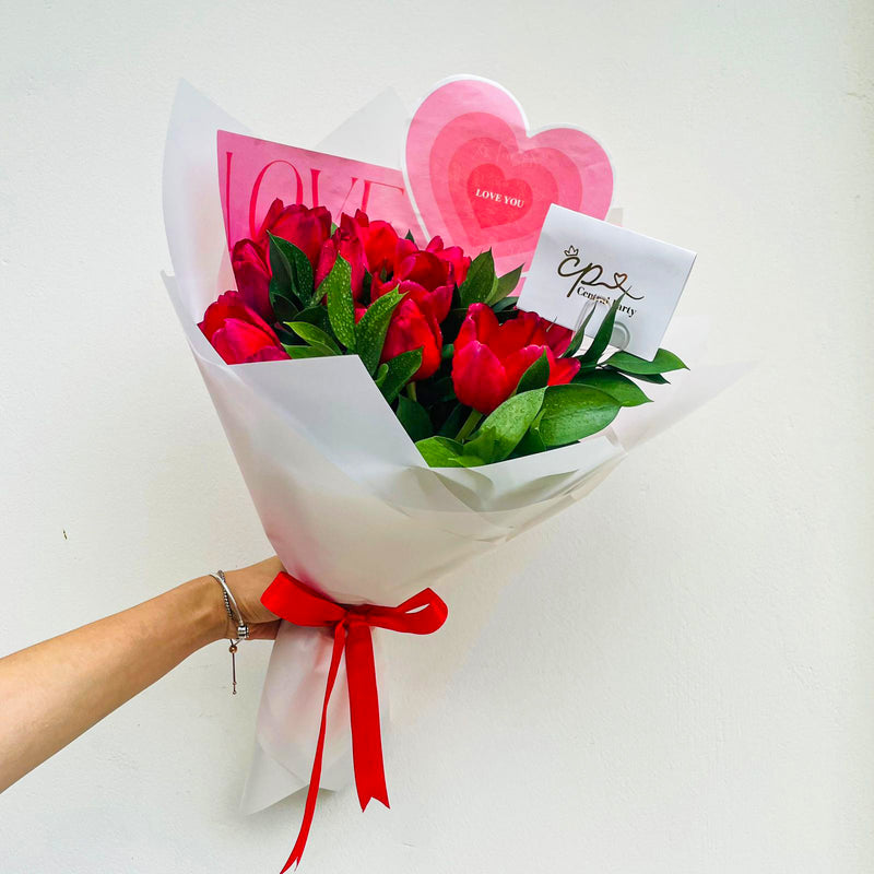 Ramo de 10 Tulipanes Rojos