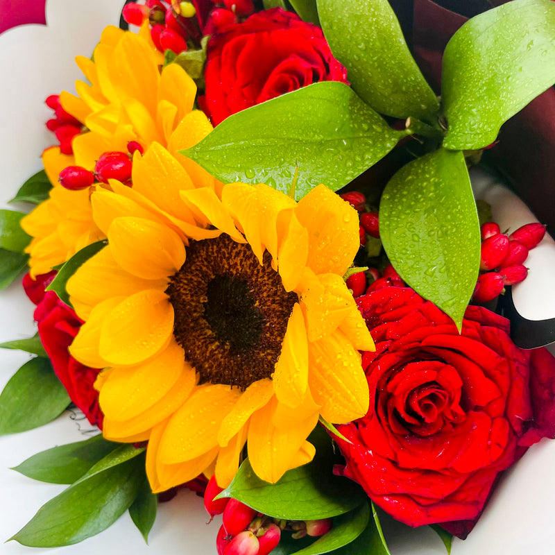 Girasoles & Rosas