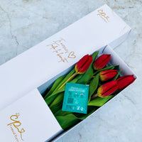 Caja de 5 Tulipanes Rojos